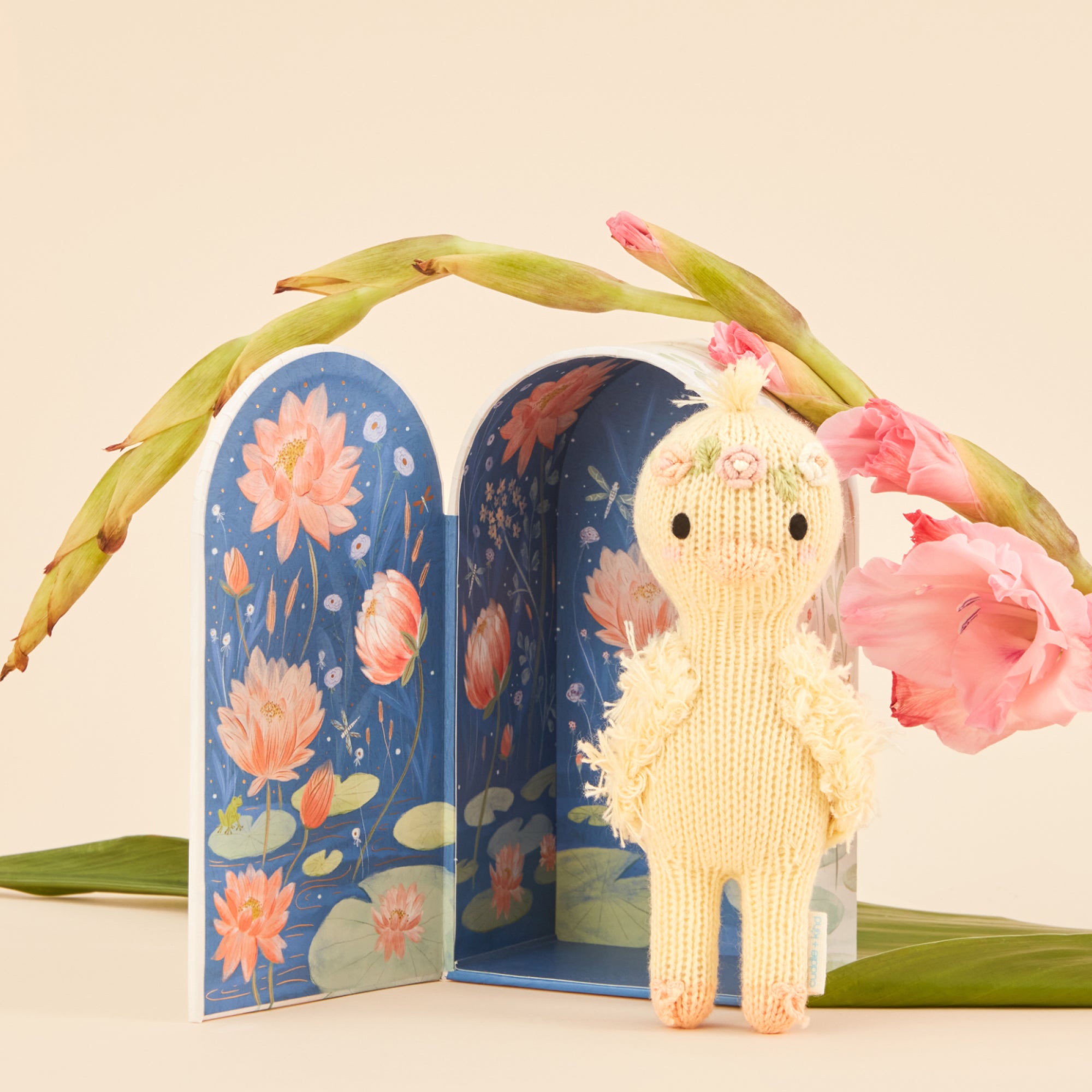 Cuddle and Kind Tiny Flora the Duckling (mauve)