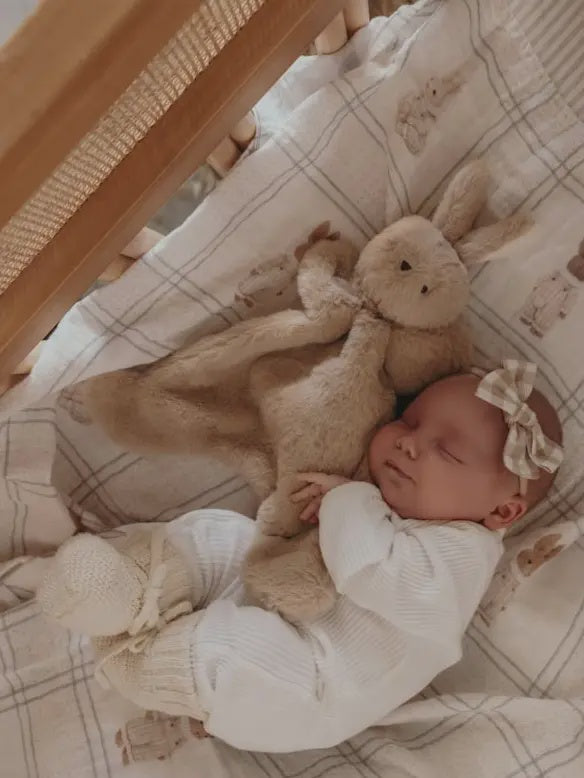 Pop ya tot Cottontail Comforter Toy
