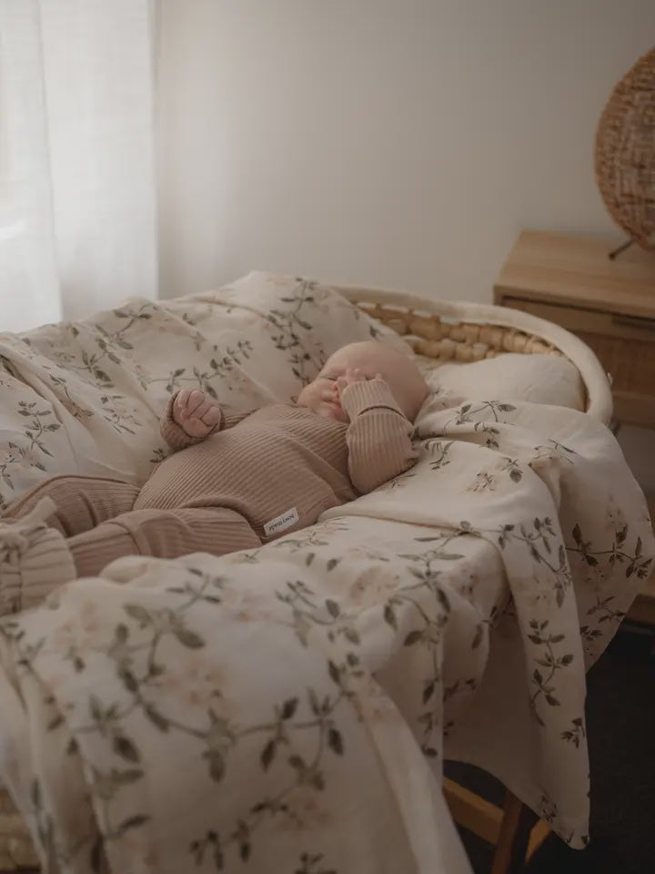 Pop ya tot Fleur Blanche Swaddle