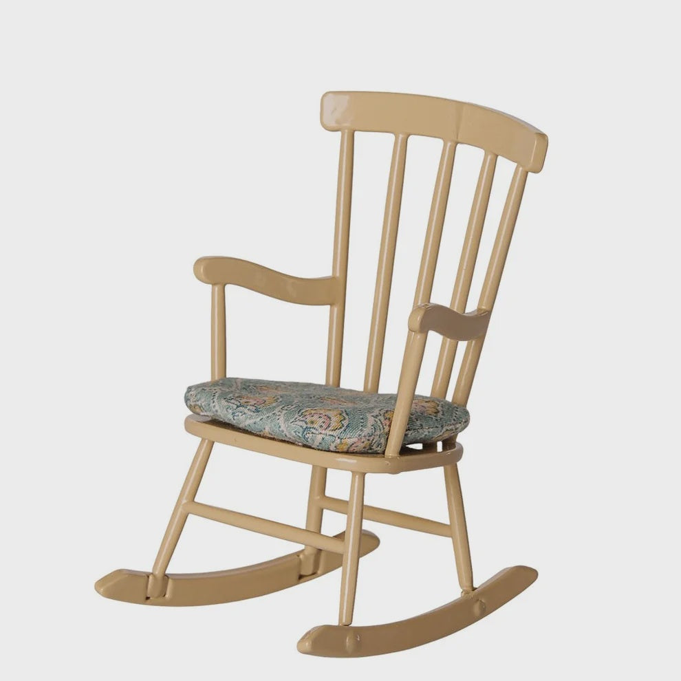 Maileg Rocking Chair Mouse (wheat)