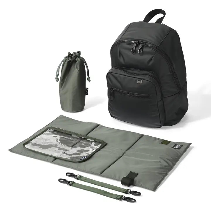 Oioi Traveller Nappy Backpack (black weatherproof)