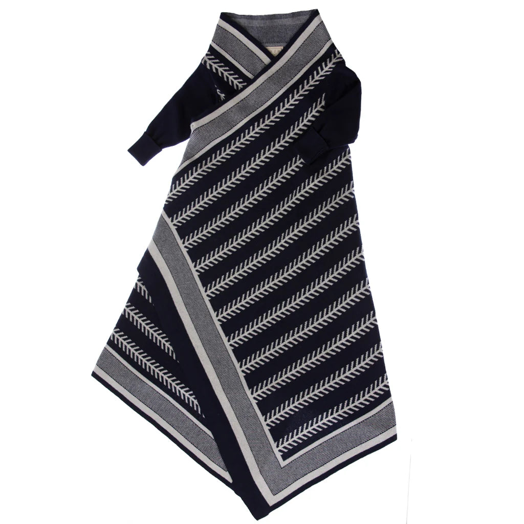 Jujo Baby Feathered Line Jacquard Shwrap (navy/ecru)