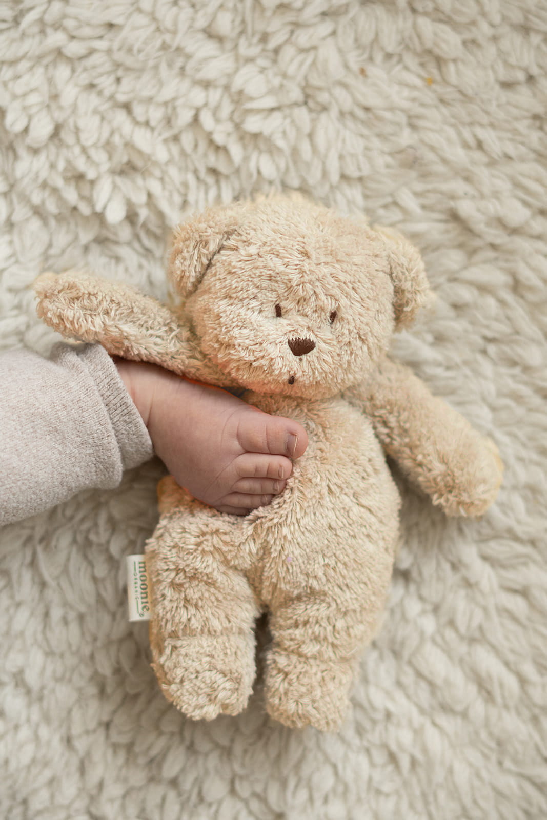 Moonie Organic Sensory Bear (sand)