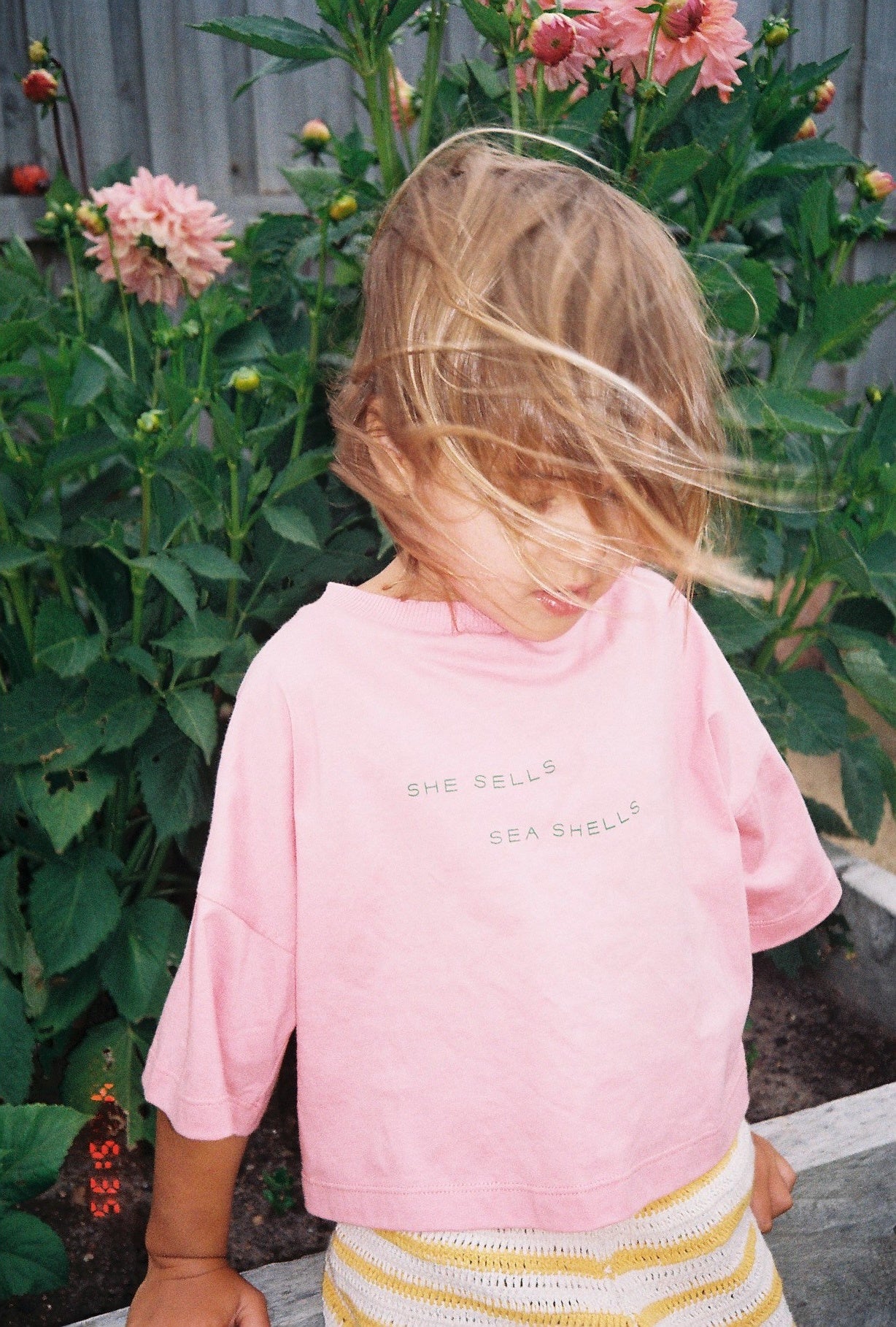Illoura She Sell Sea Shells Tee (peony)