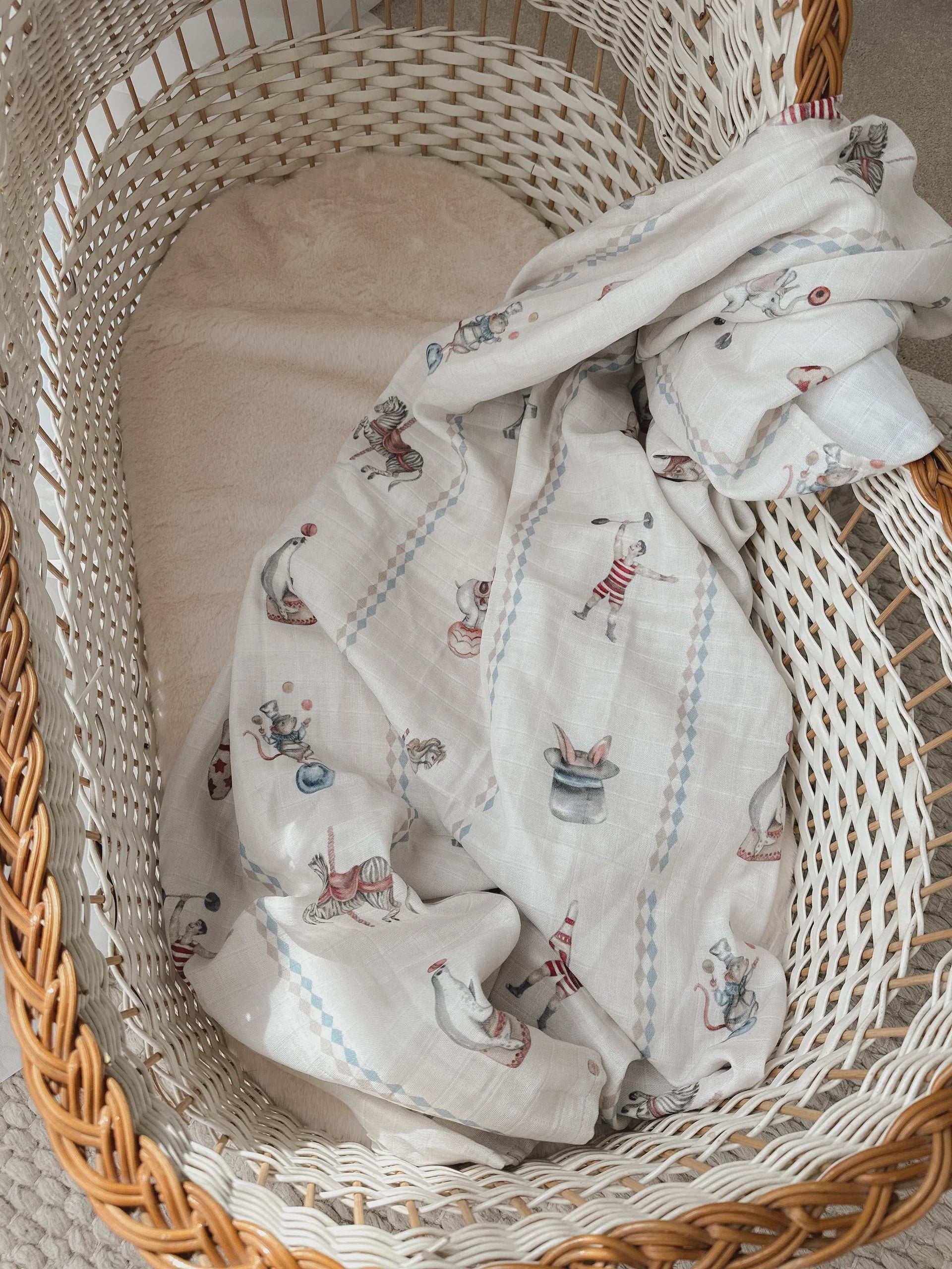 Pop Ya Tot Swaddle (le cirque)