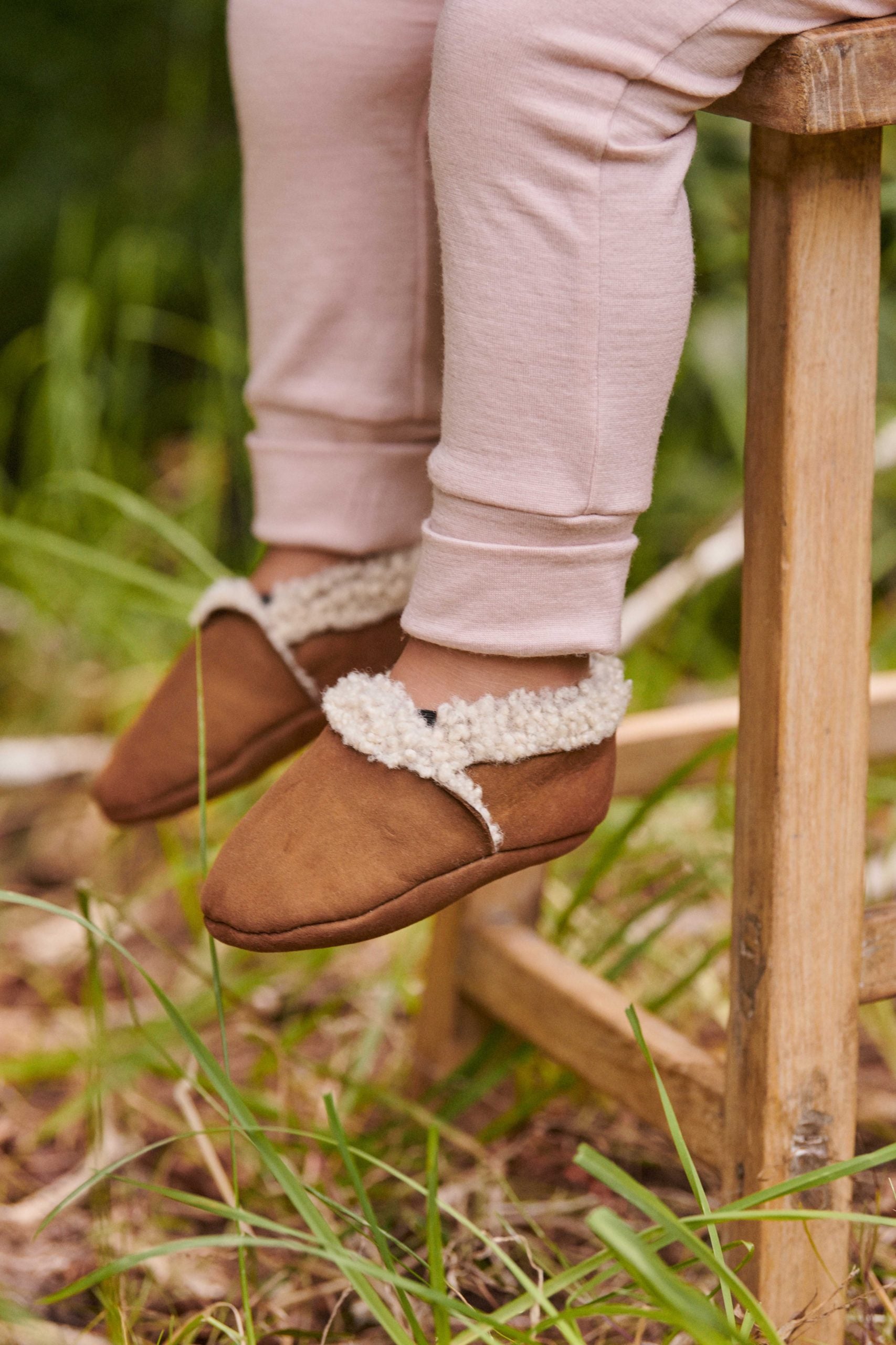 Nature Baby Lambskin Booties (cinnamon)