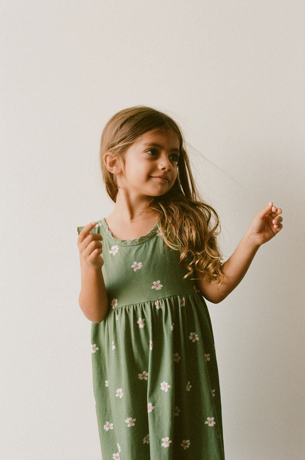 Illoura Eden Dress (field daisy print)