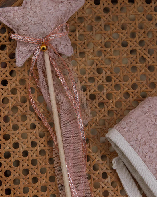Nora Lee Crown and Wand (rose)