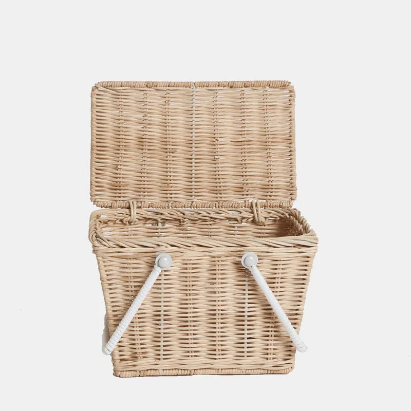 Olli Ella Piki Basket