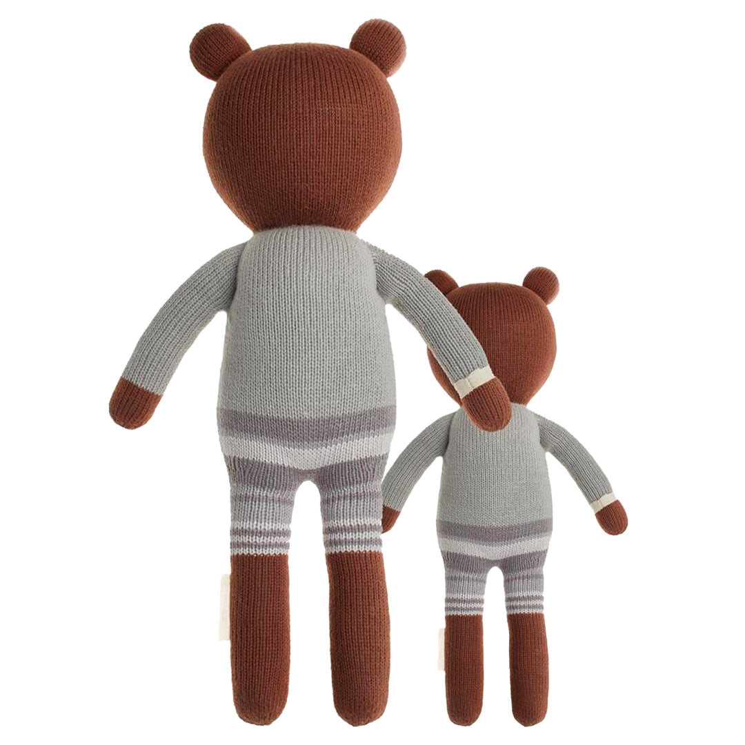 Cuddle and Kind Oliver the Bear