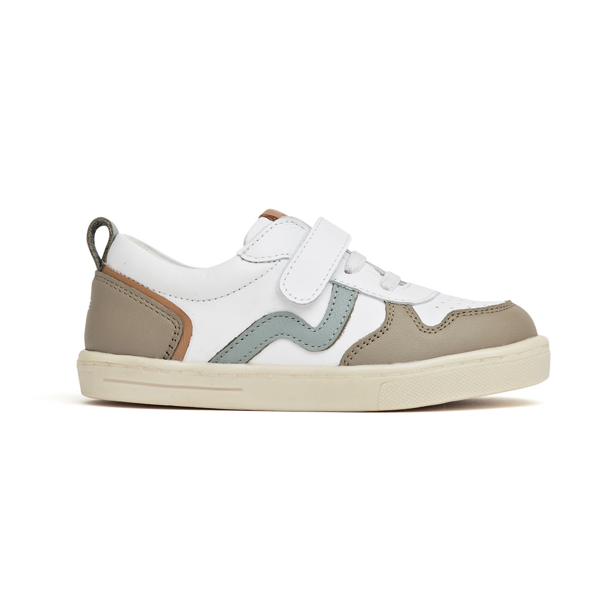 Pretty Brave XO Trainer (white/seafoam)