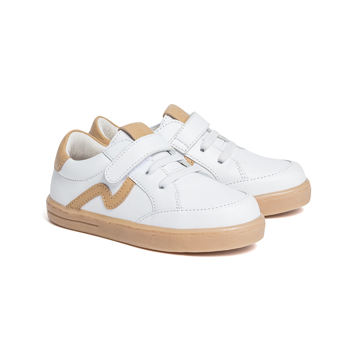 Pretty Brave XO Trainer (white/camel)
