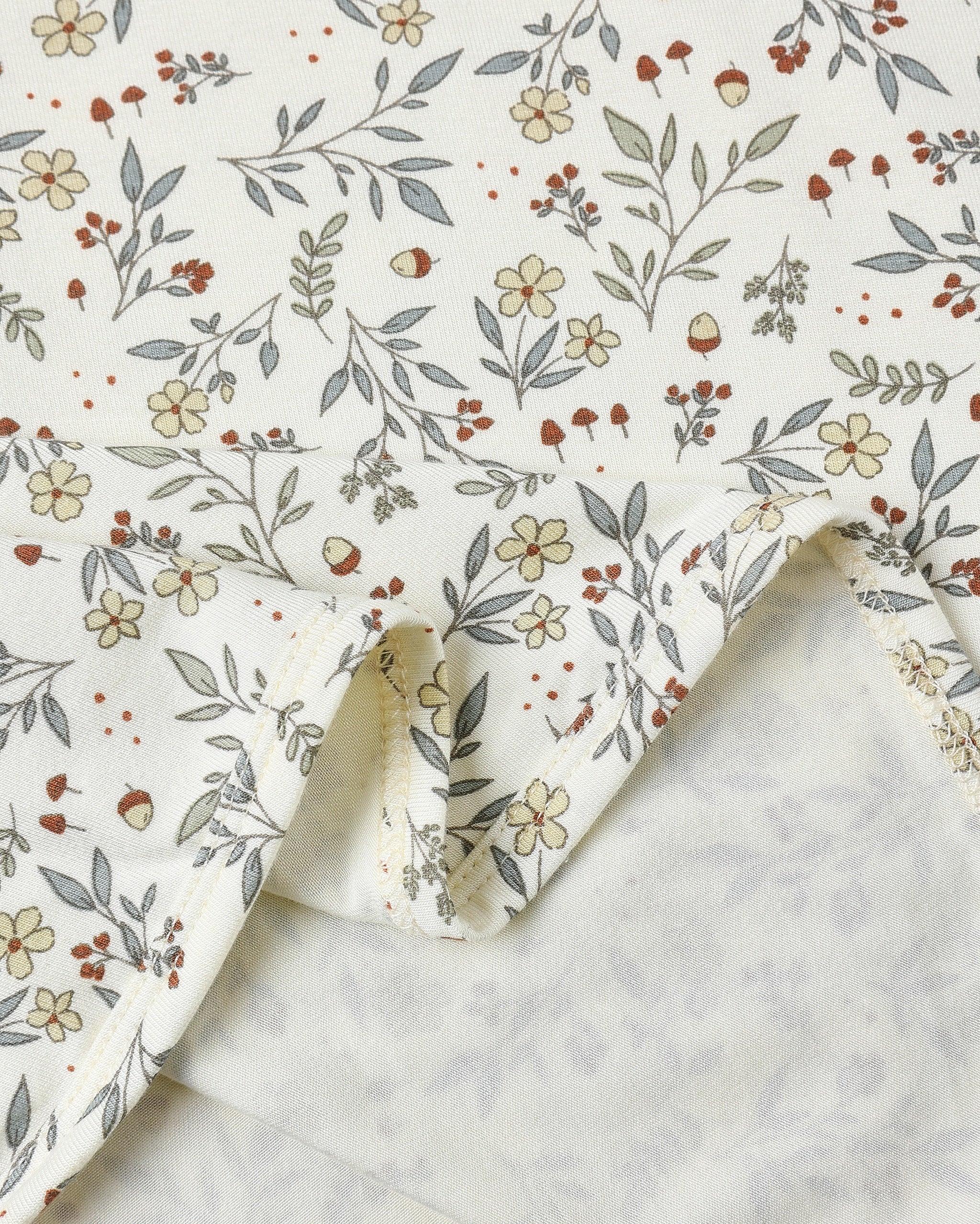Quincy Mae Bamboo Baby Swaddle (woodland)