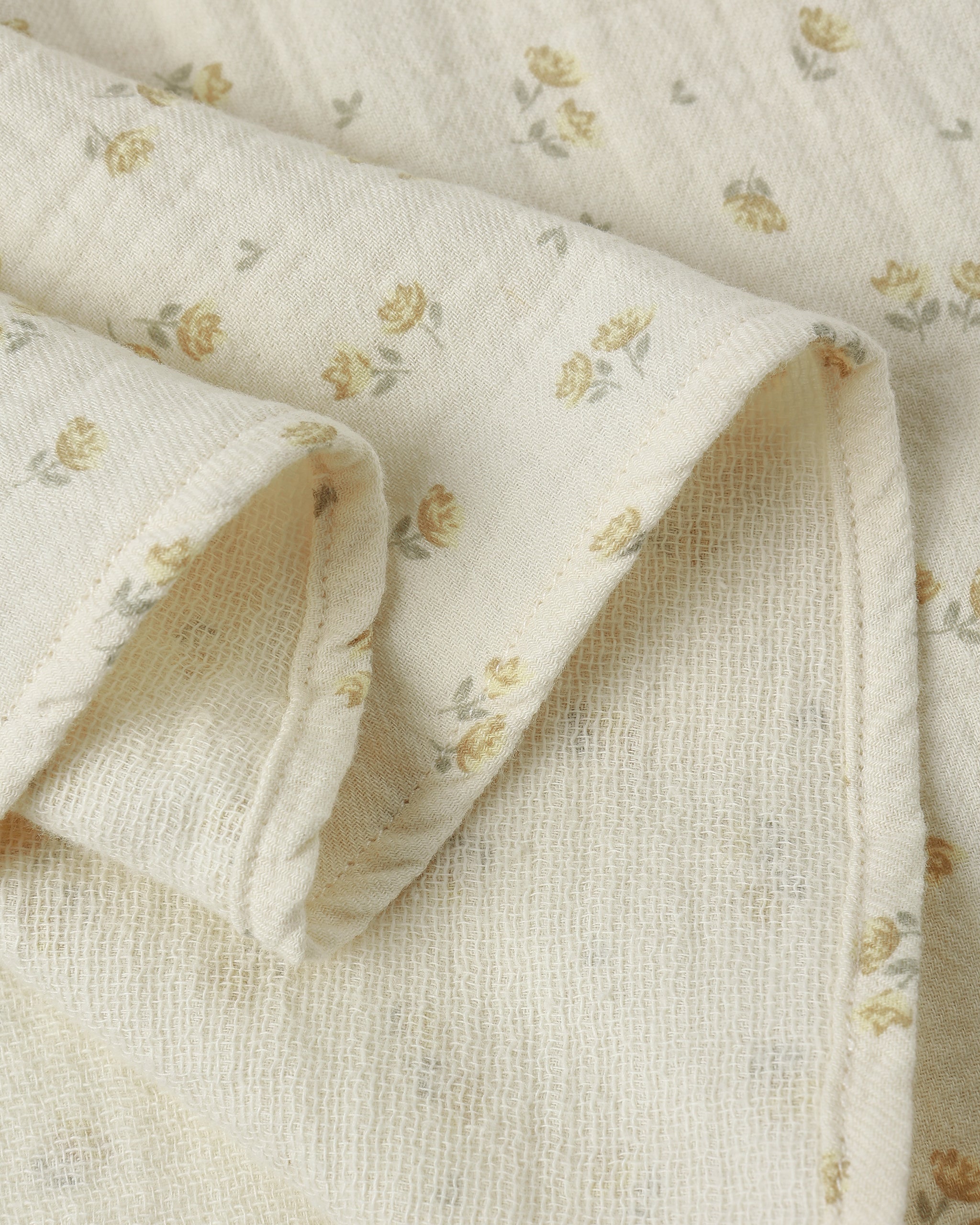 Quincy Mae Callie Short Sleeve Dress (golden floral)