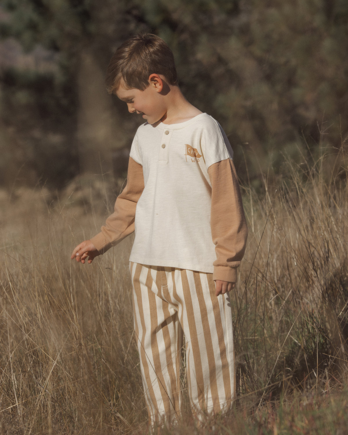 Rylee and Cru Relaxed L/S Henley (camp wild)