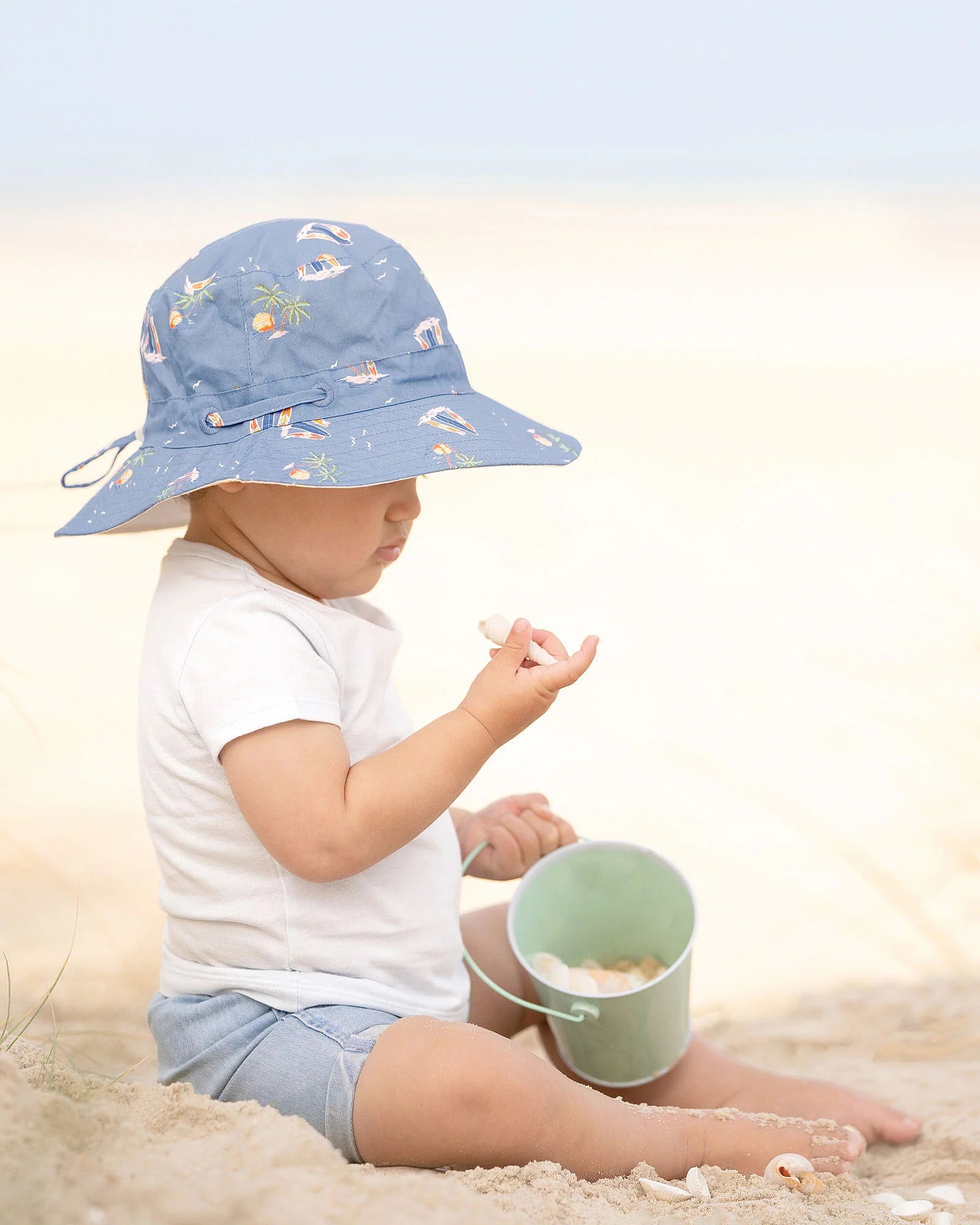 Toshi Sunhat Odyssey (sunset island)