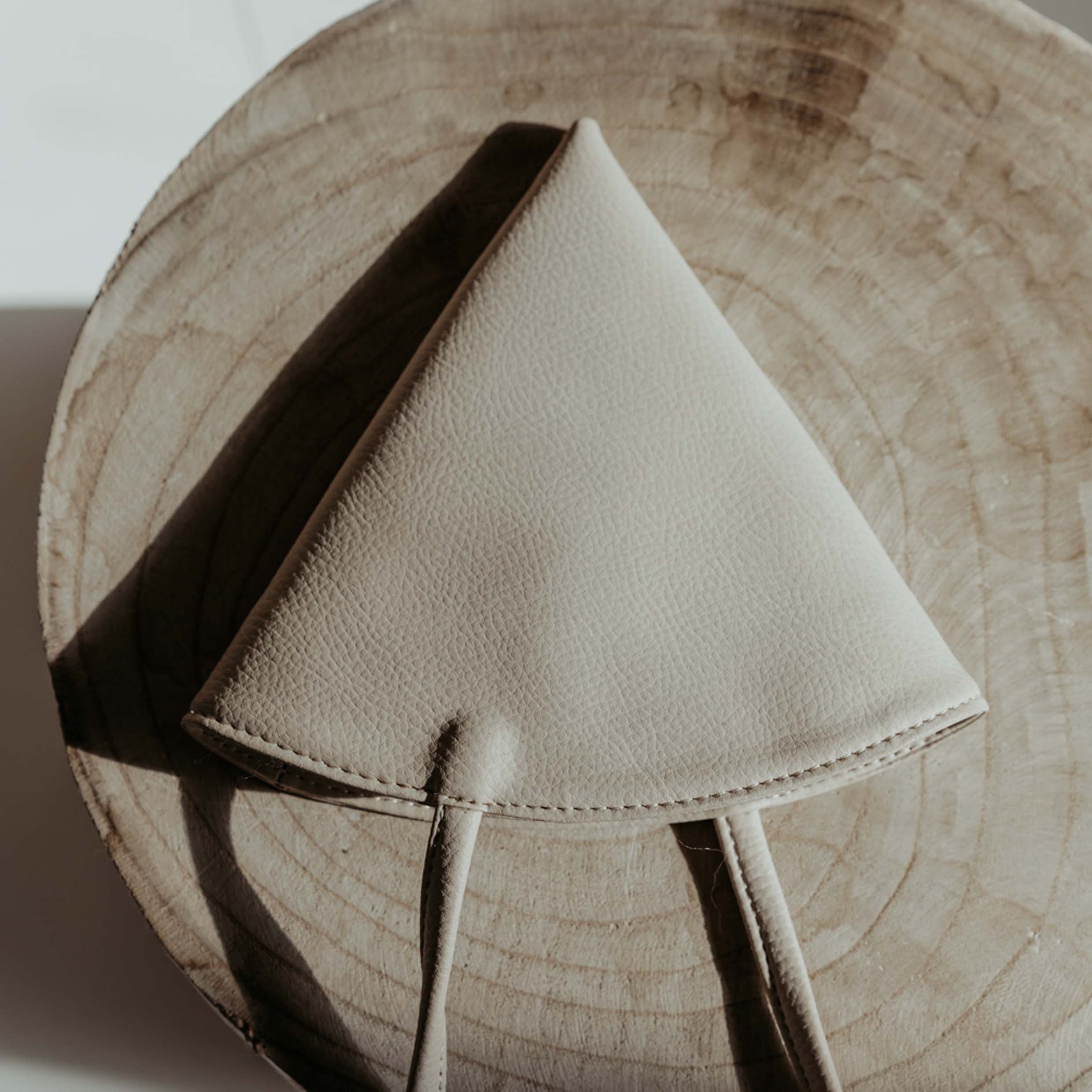 Baisik Party Hat (natural)