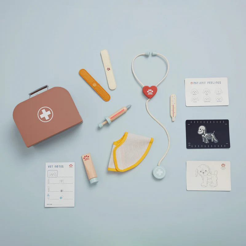 Olli Ella Dinkum Dog Vet Set