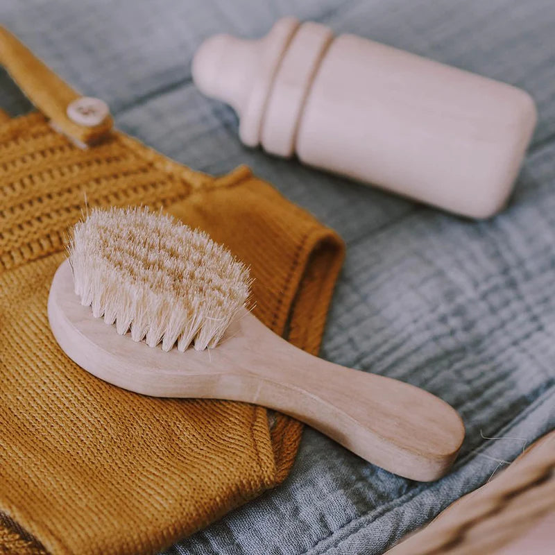 Olli Ella Dinkum Dolls Brush