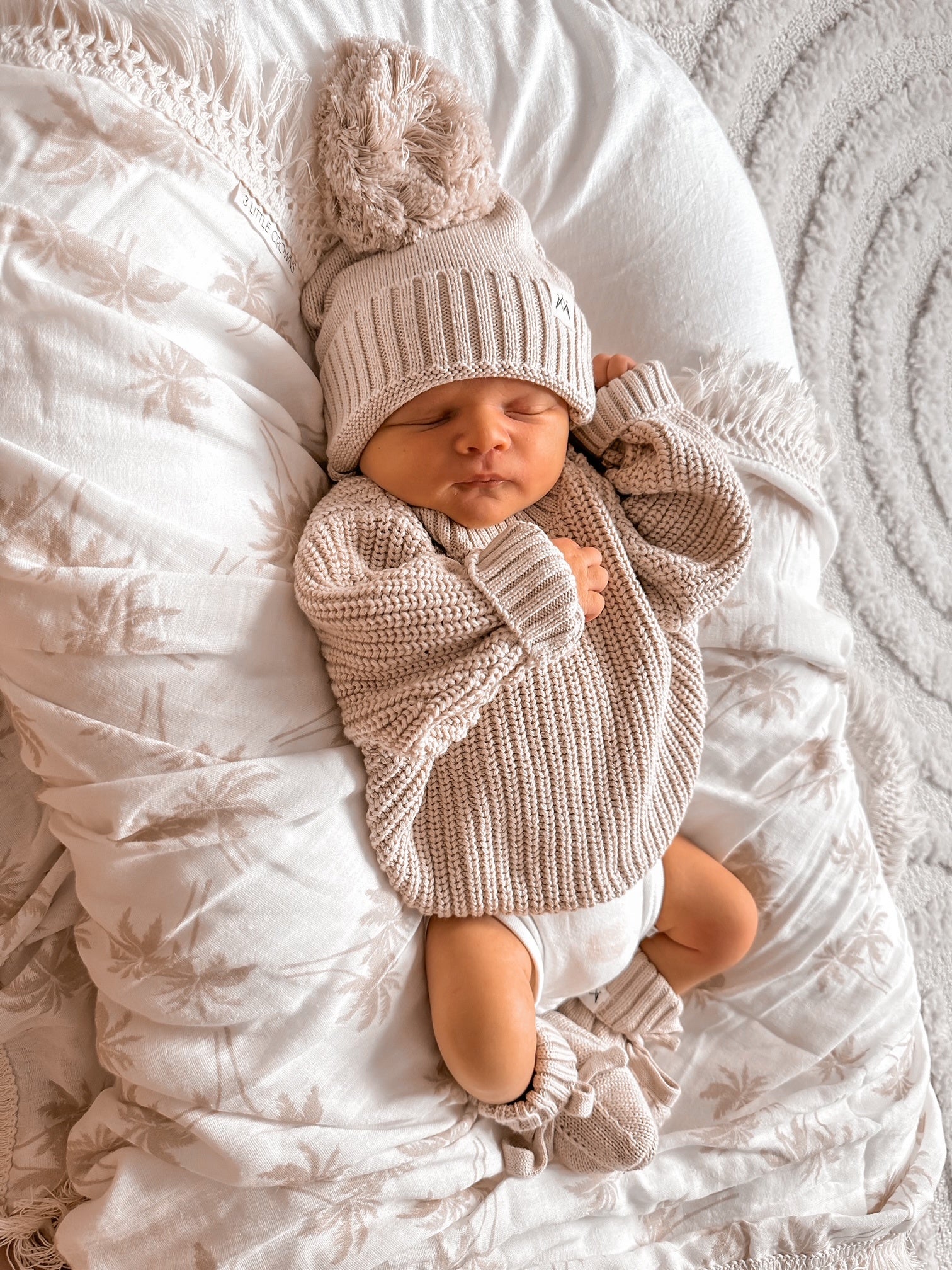 3 Little Crowns Chunky Knit Jumper (mushroom)